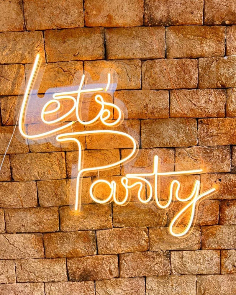 Letreiro Lets Party, Letreiro em Led Neon, Led Neon Personalizado, Letreiro Placa Neon